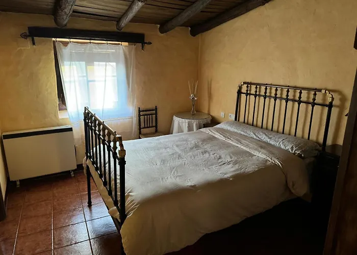 La Jara De Villuercas Casa rural Cabañas del Castillo