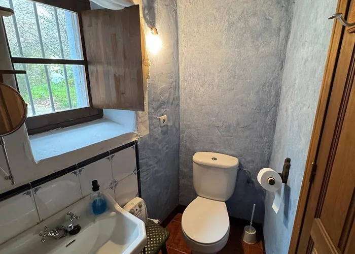 La Jara De Villuercas Cabañas del Castillo